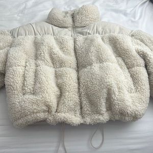 H & M cream puffer size xs